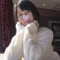 【個人撮影】あいり18歳　黒髪ショートのあどけなさ全開パイパン美**に大量中出し